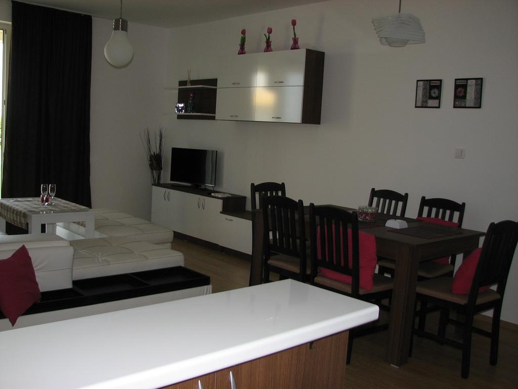Two-Bedroom Apartment Donika Tsarevo Esterno foto